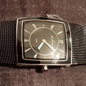 SKAGEN STEEL TANK WATCH BLACK